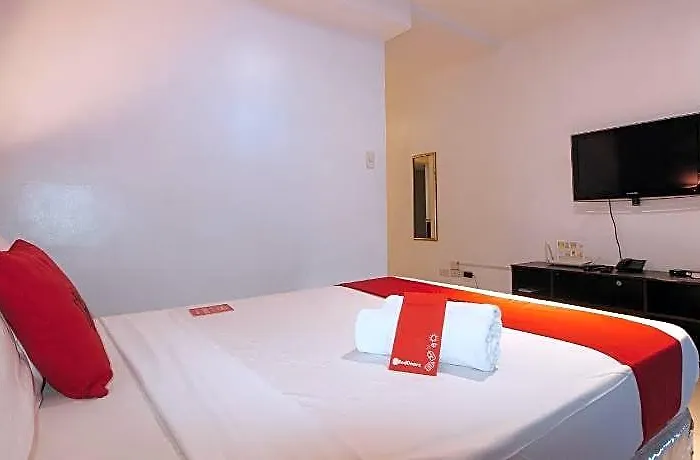 Reddoorz @ Melbourne Makati