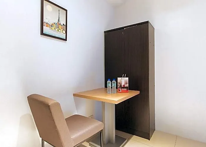Hotel Reddoorz @ Melbourne Makati